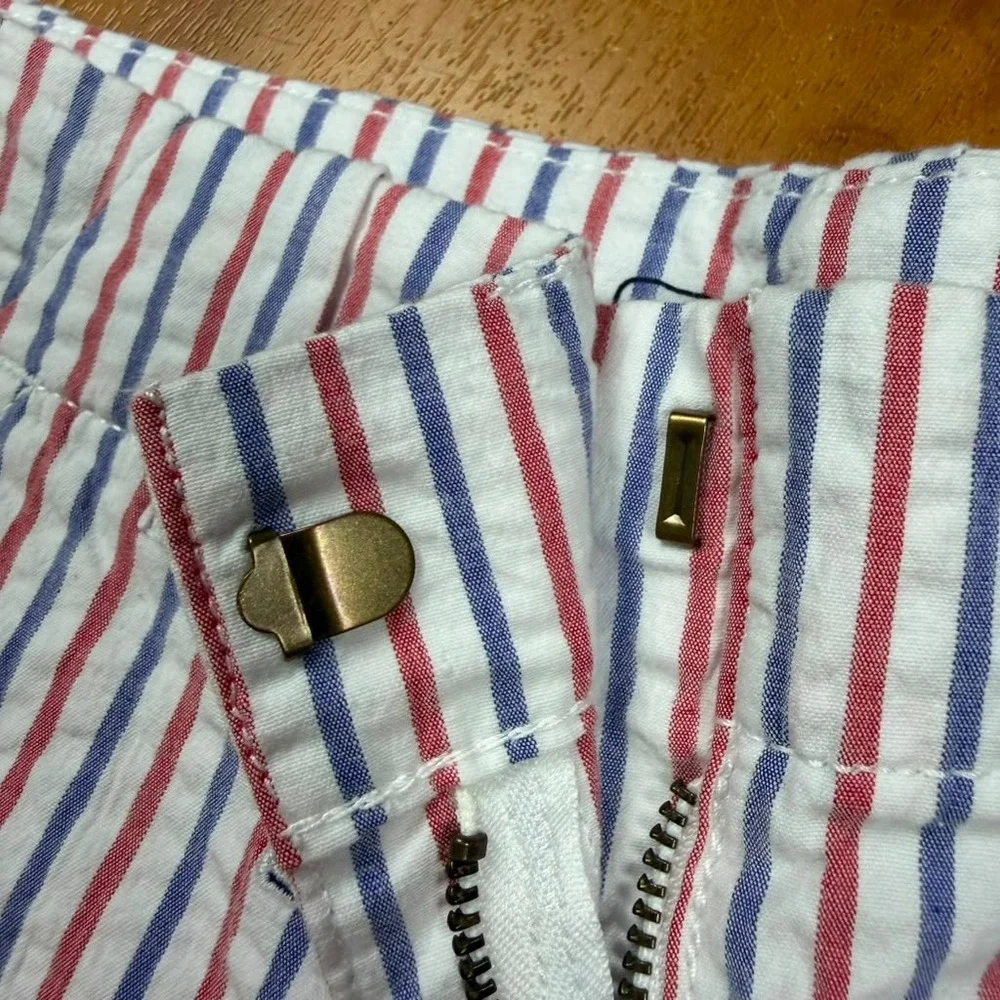 Vineyard Vines Girls10 Seersucker Whale Embroidered Shorts RedWhite Blue Striped